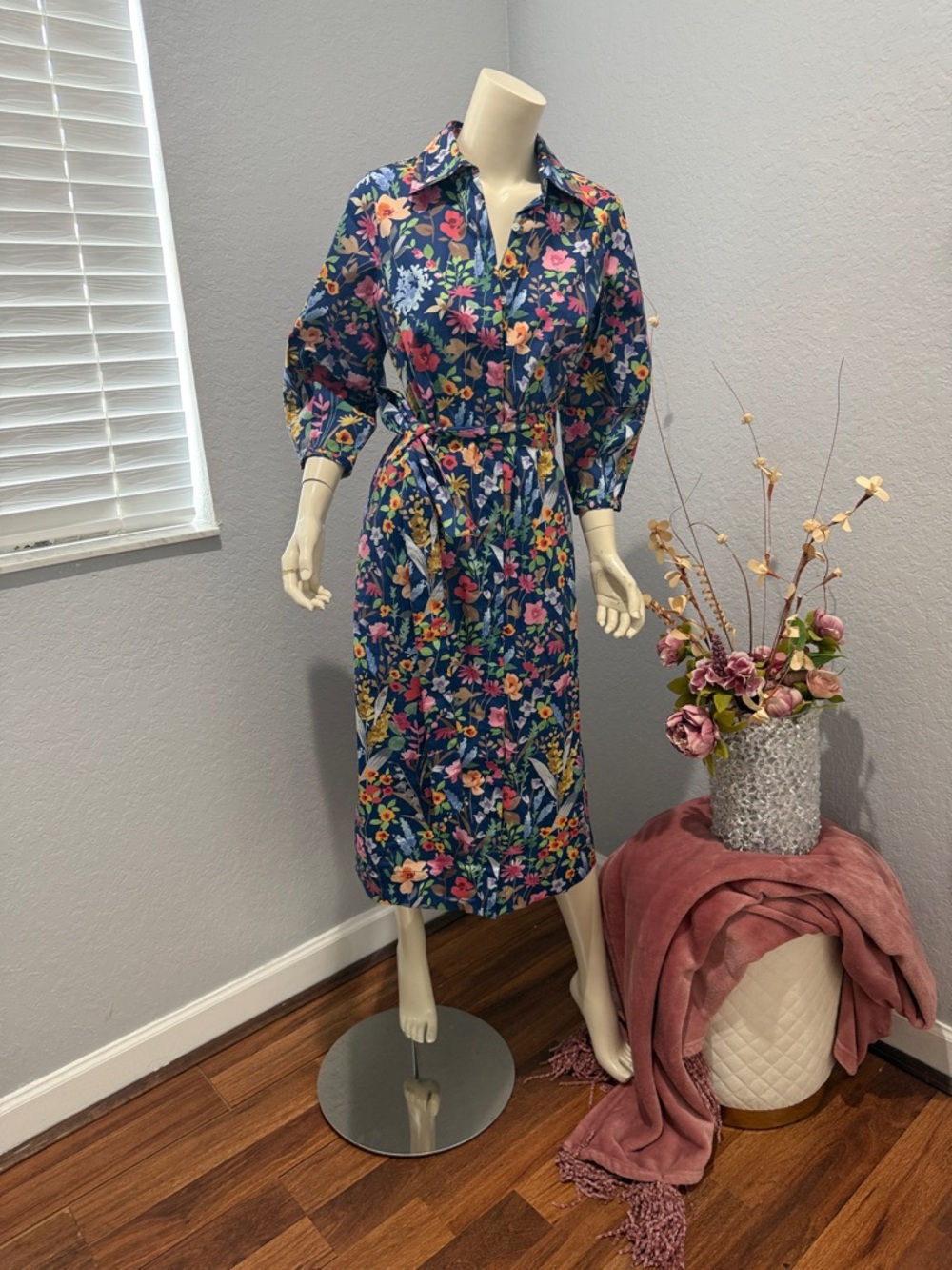 J. McLaughlin Navy Floral Long Sleeve Dress